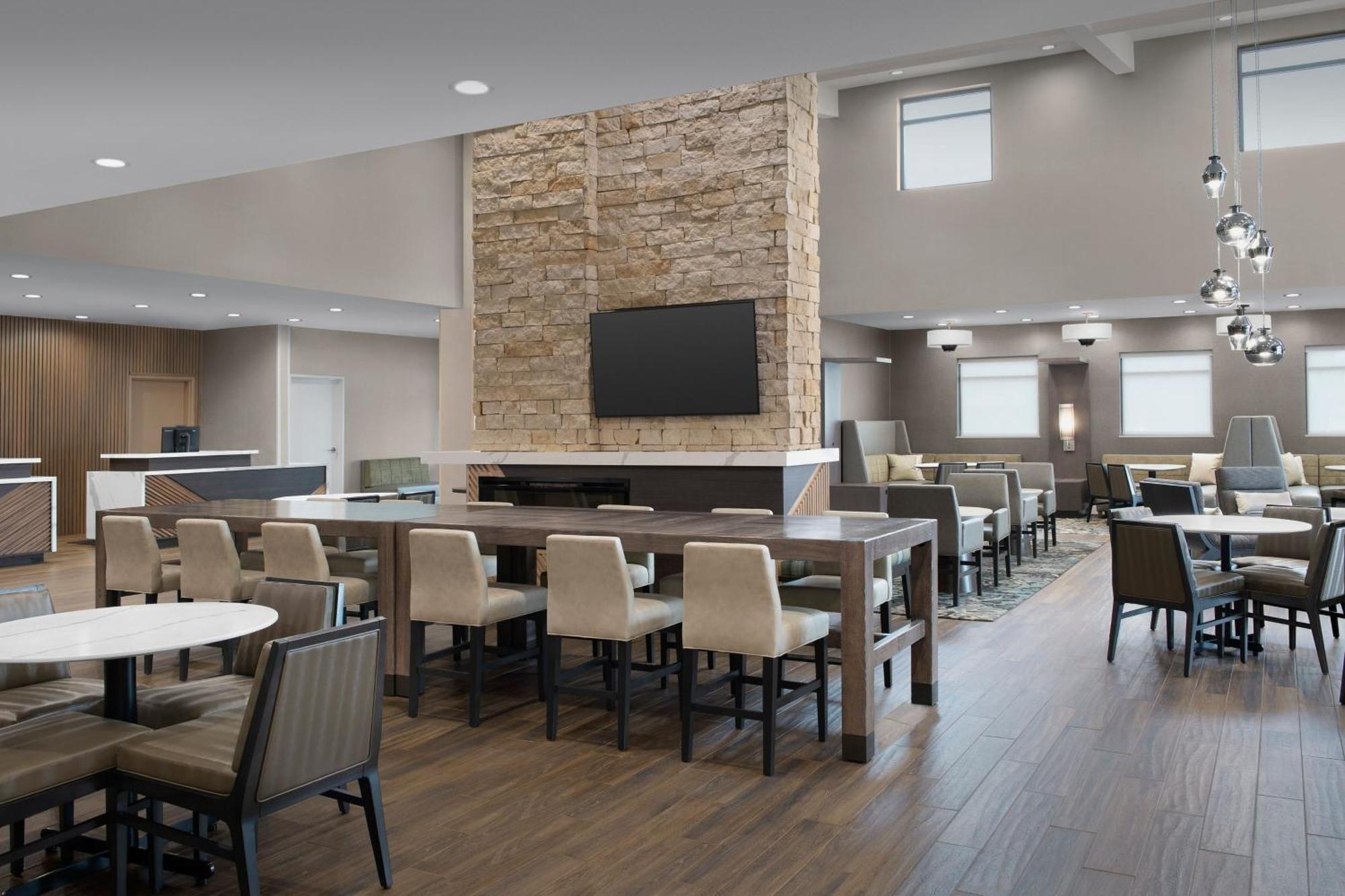 By Marriott Island Hotel Galveston